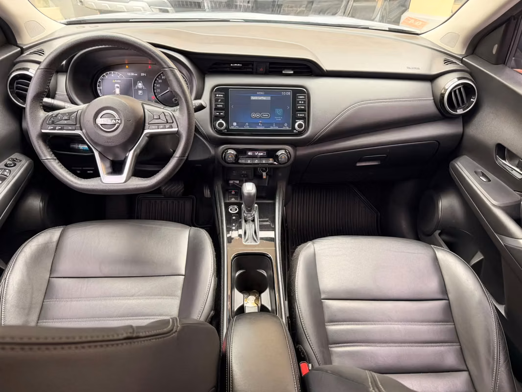 2023 Nissan Kicks - foto 2