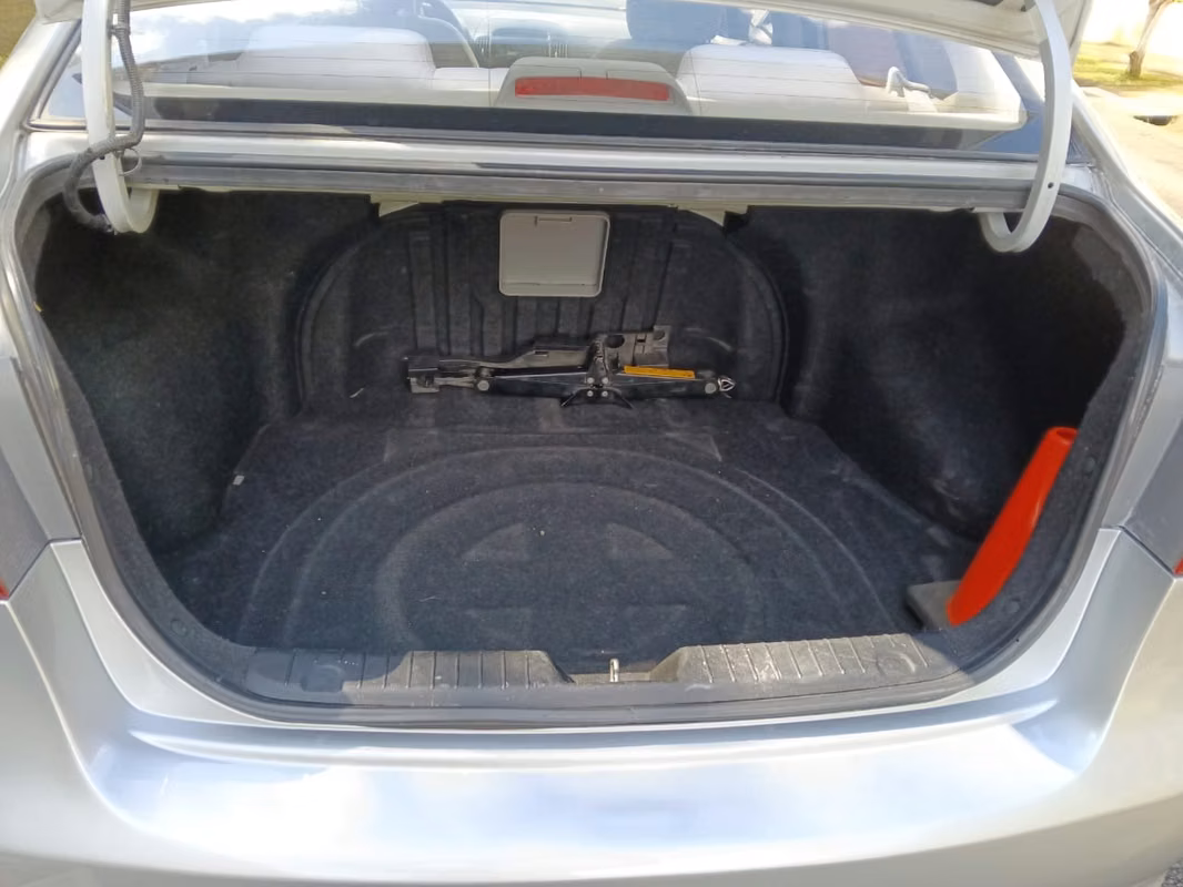 2008 Hyundai Elantra - foto 2