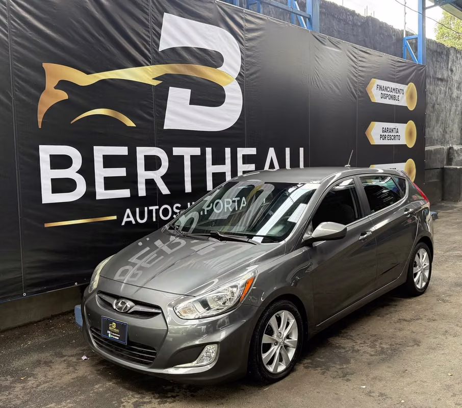 2012 Hyundai Accent - foto 3