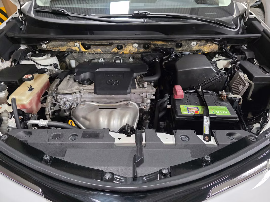 2018 Toyota RAV4 - foto 3
