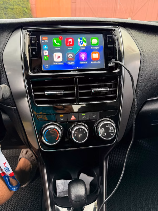 2022 Toyota Yaris - foto 2