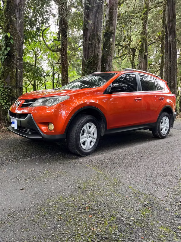2016 Toyota RAV4 - foto 2
