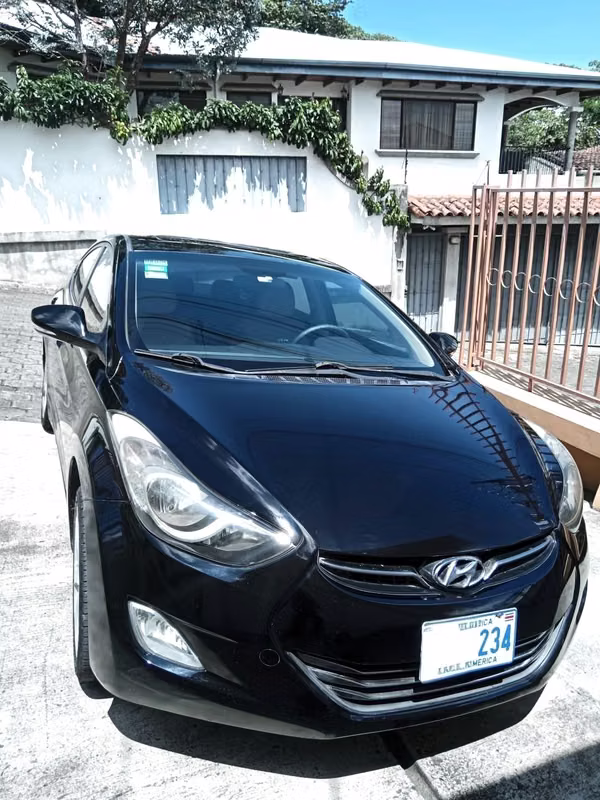 2012 Hyundai Elantra - foto 5