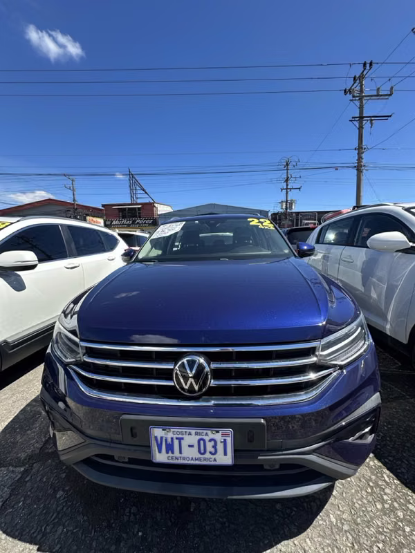 2022 Volkswagen Tiguan - foto 1
