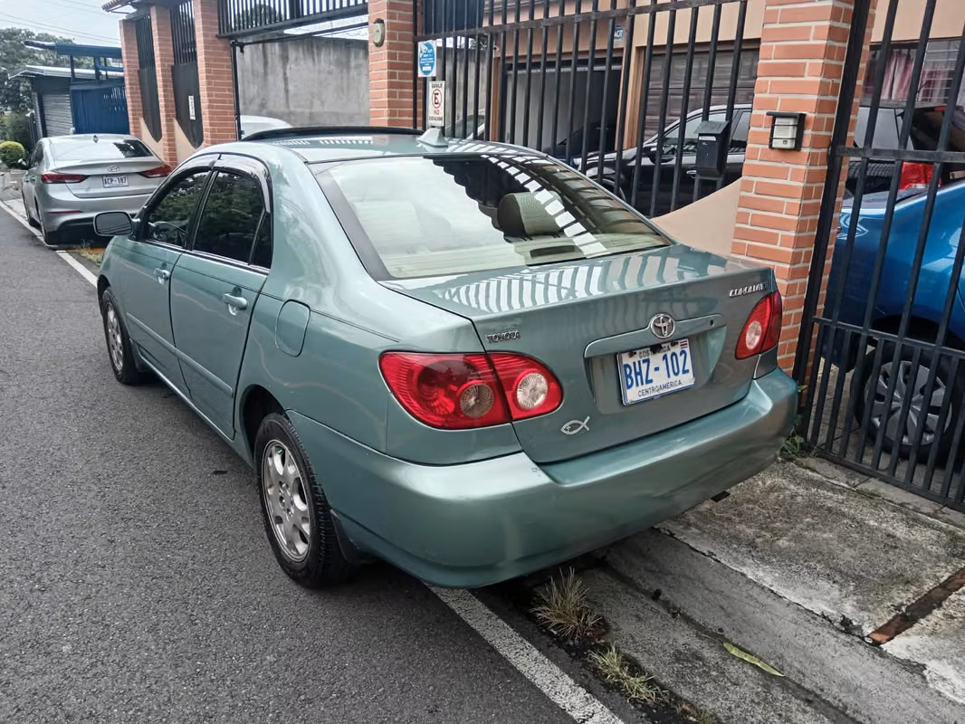 2007 Toyota Corolla - foto 3