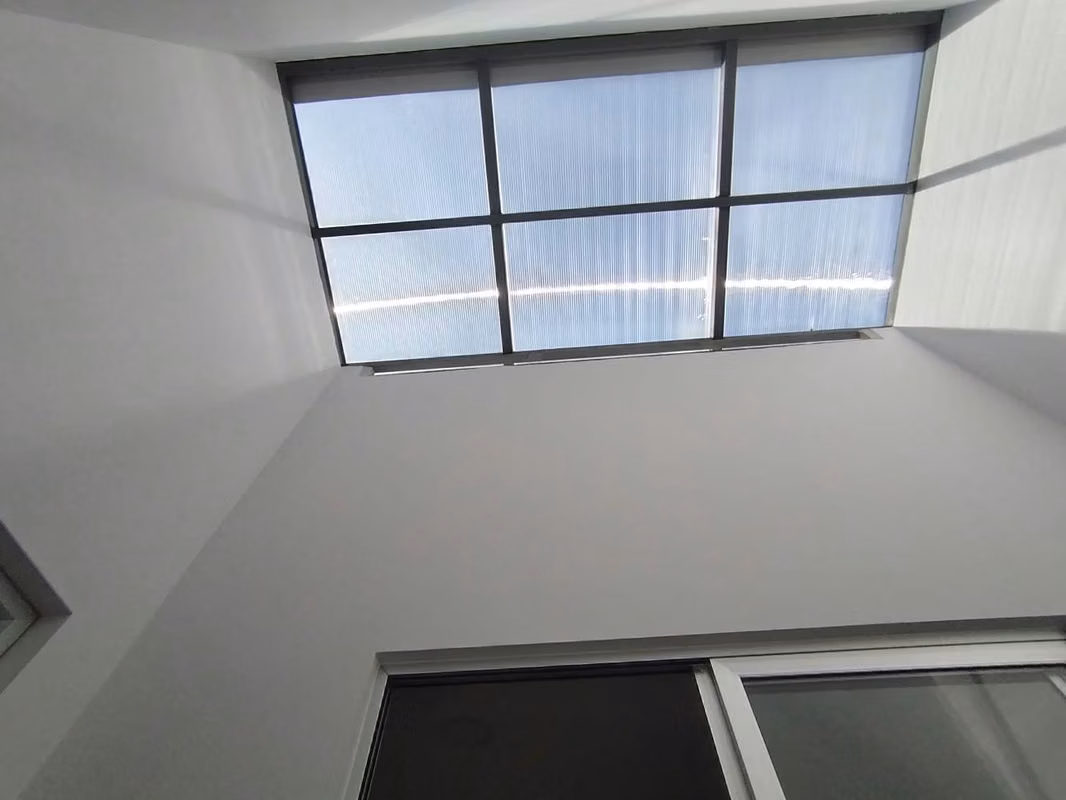 ALQUILER MODERNO APARTAMENTO EN LA TRINIDAD DE MORAVIA, EN UNA EXCELENTE UBICACIÓN TRANQUILA Y SEGURA, photo 5