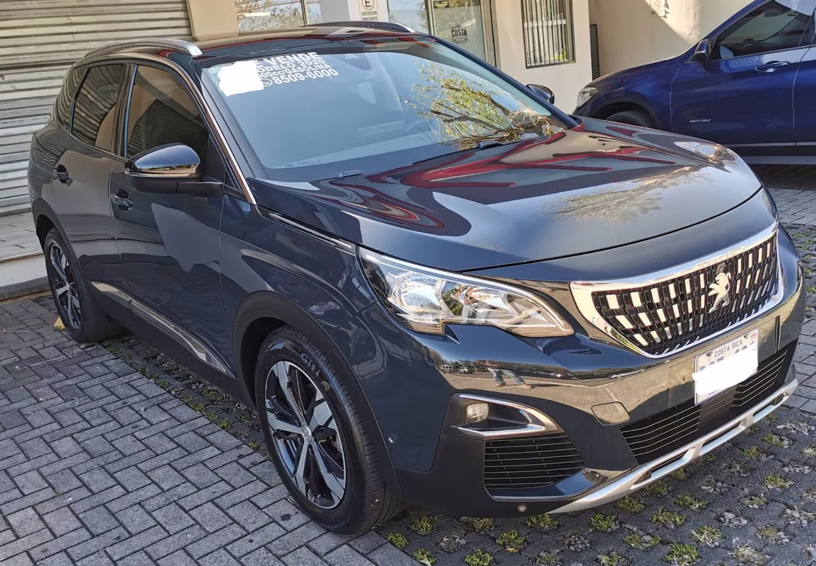 2020 Peugeot 3008 - foto 1