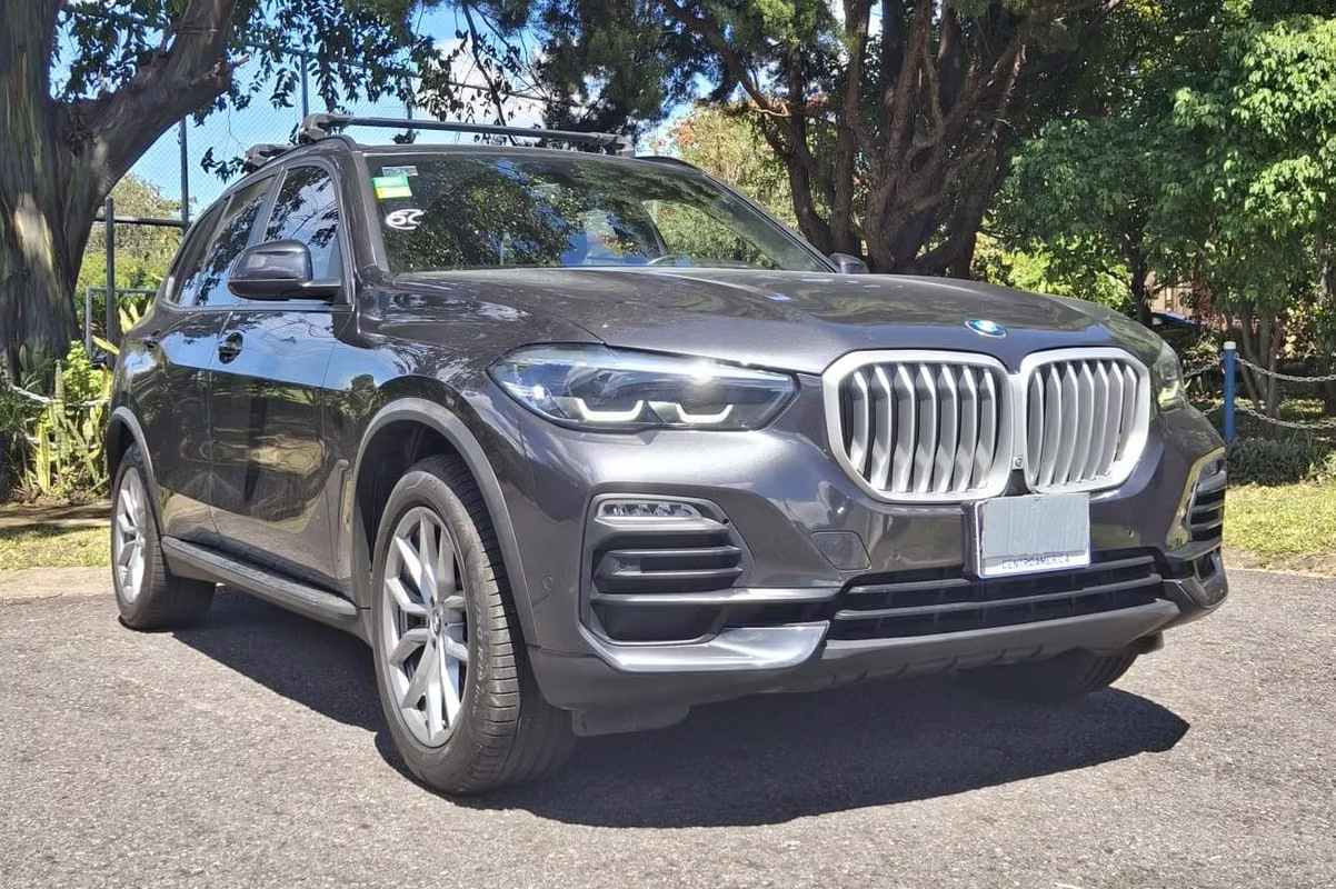 2022 BMW X5 - foto 1