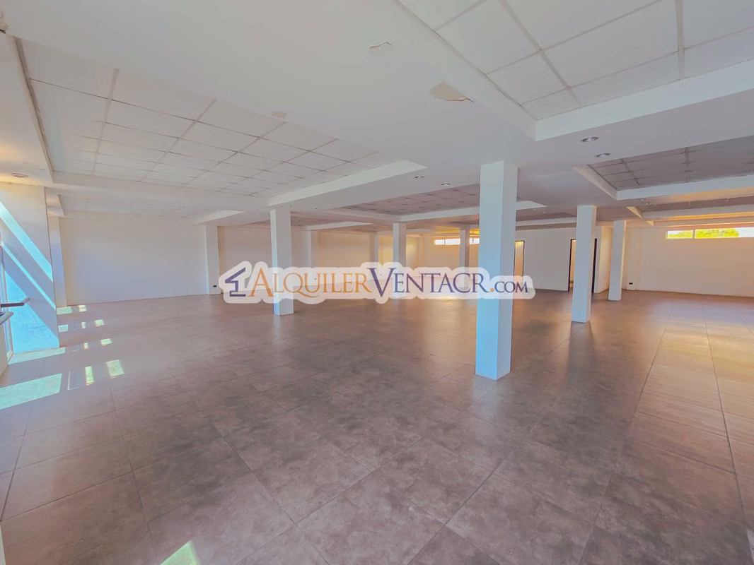 EDIFICIO DE 951 M2 PARA OFICINAS O COMERCIO EN SANTA ANA POZOS, photo 18