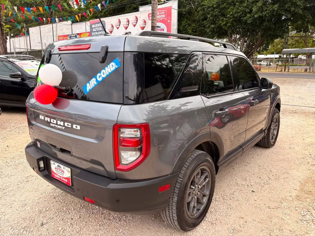 2024 Ford Bronco - foto 3