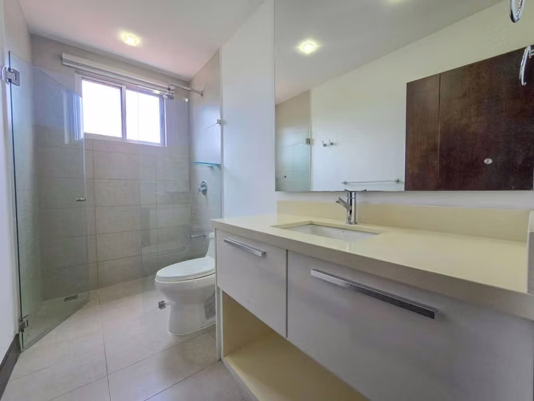 En alquiler – Exclusivo condominio en Jaboncillos, Escazú, photo 15