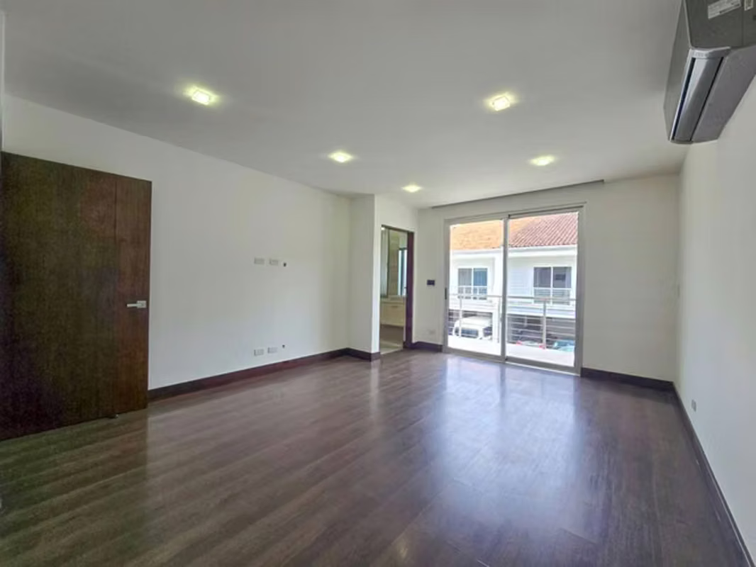 En alquiler – Exclusivo condominio en Jaboncillos, Escazú, photo 16