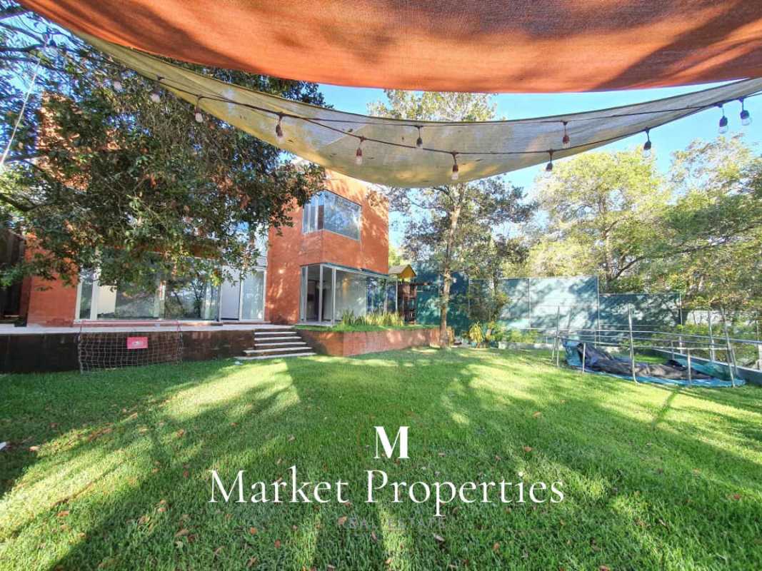 Casa en venta – Encinos de Cayalá, Zona 16 | 4 Recamaras por 1400000.00 en Zona 16