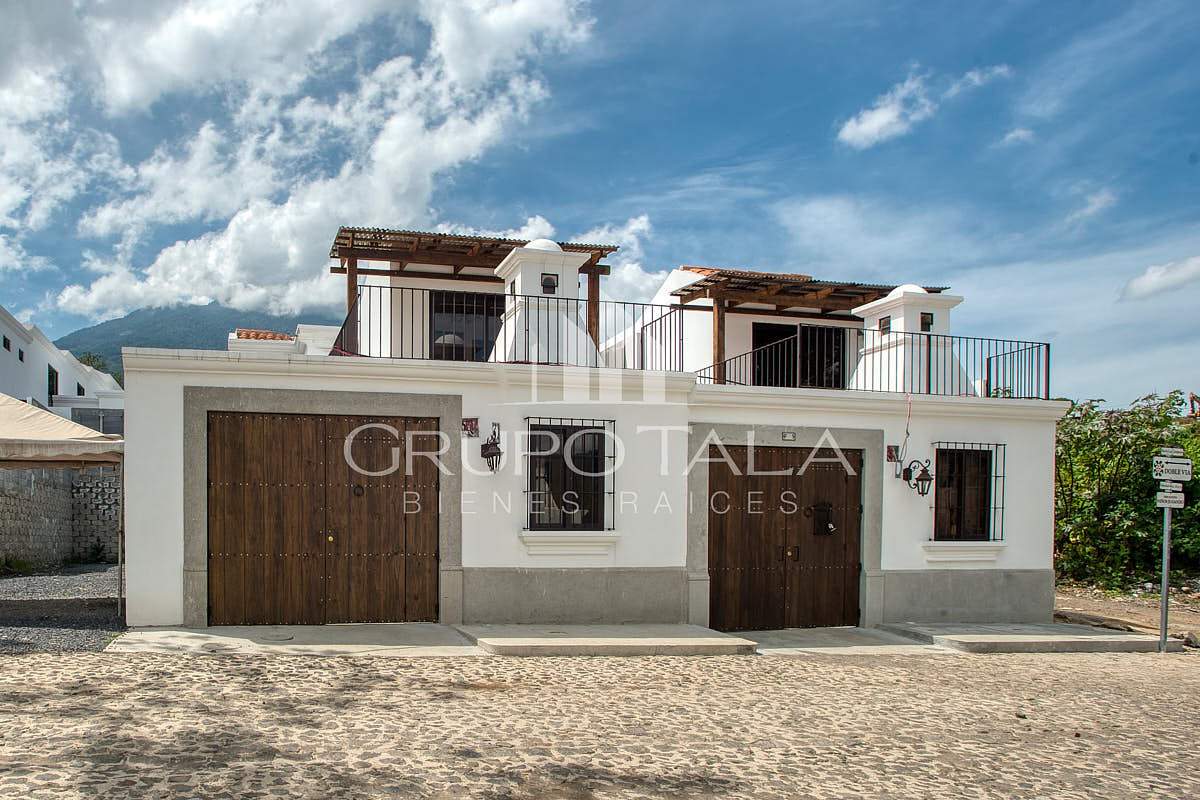 Casa en venta Antigua Guatemala proyecto BARRIOS COLONIALES