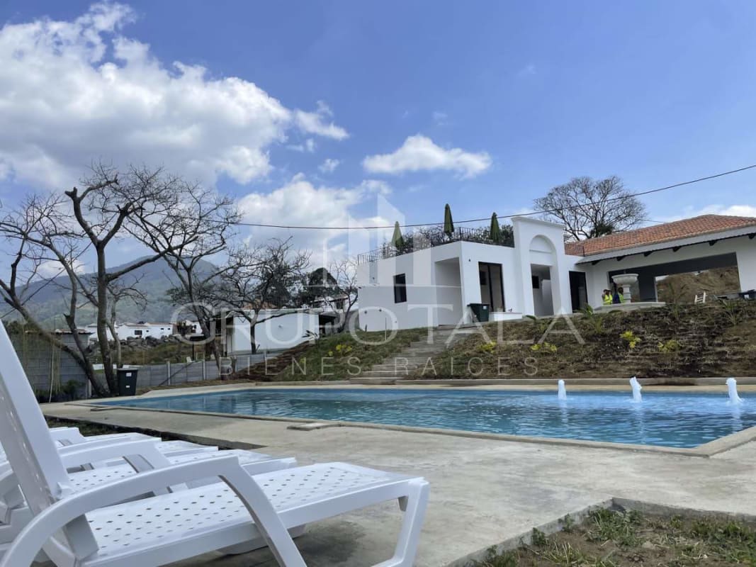Casa en venta Antigua Guatemala proyecto BARRIOS COLONIALES