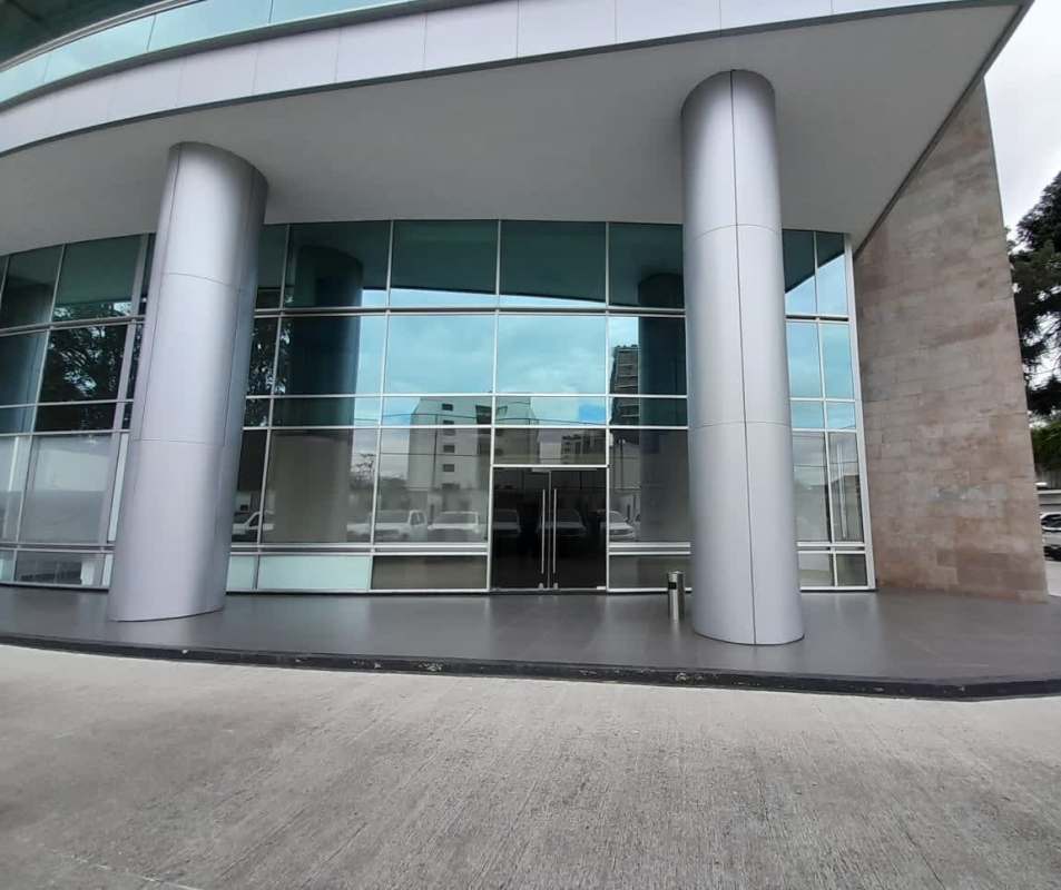 Vendo Local en Vista Hermosa II, Zona 15 | ACODI |  Espacio, 194663.00 en Zona 1