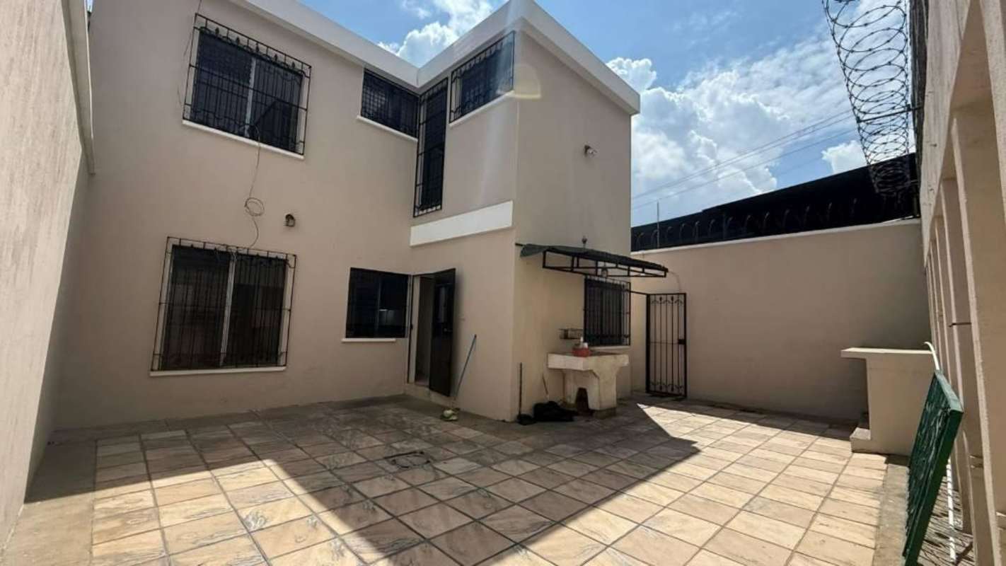 Residencial Villas de San José I | 5 Recamaras por 1750000.00 en Zona 2