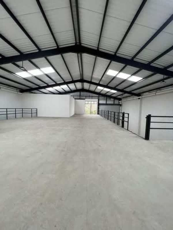 BODEGA EN VENTA EN ZONA 13 |  Espacio, 1900000.00 en Zona 13