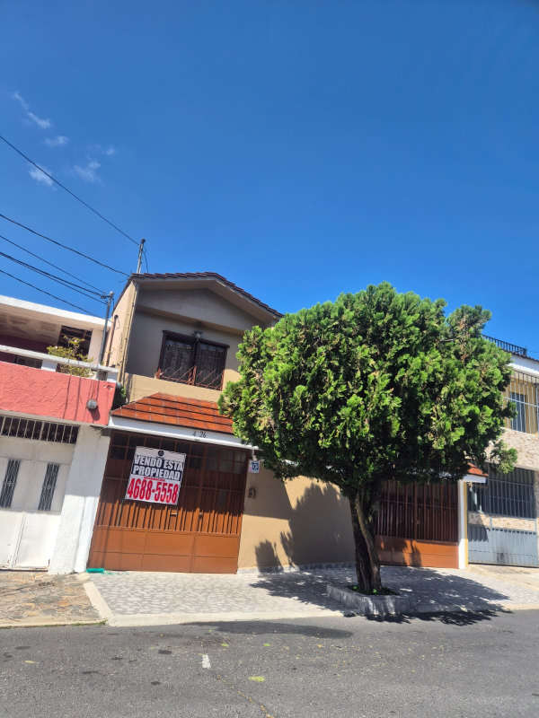 casa en renta en zona 2 de Mixco | 4 Recamaras por 2100000.00 en Zona 2
