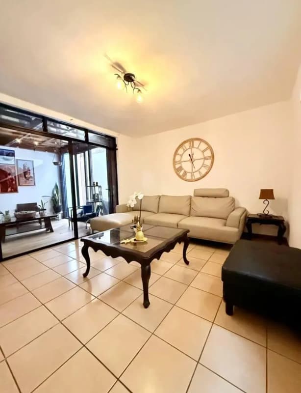 Venta de casa en Condominio Vista Hermosa. | 3 Recamaras por 211539.00 en Zona 8