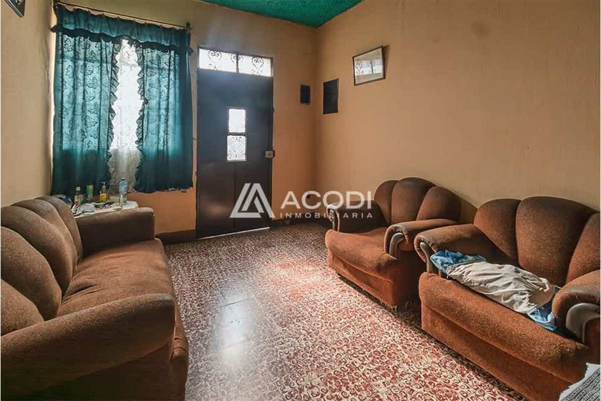 Casa en Calle Martí, zona 6 | 6 Recamaras por 1600000.00 en Zona 6