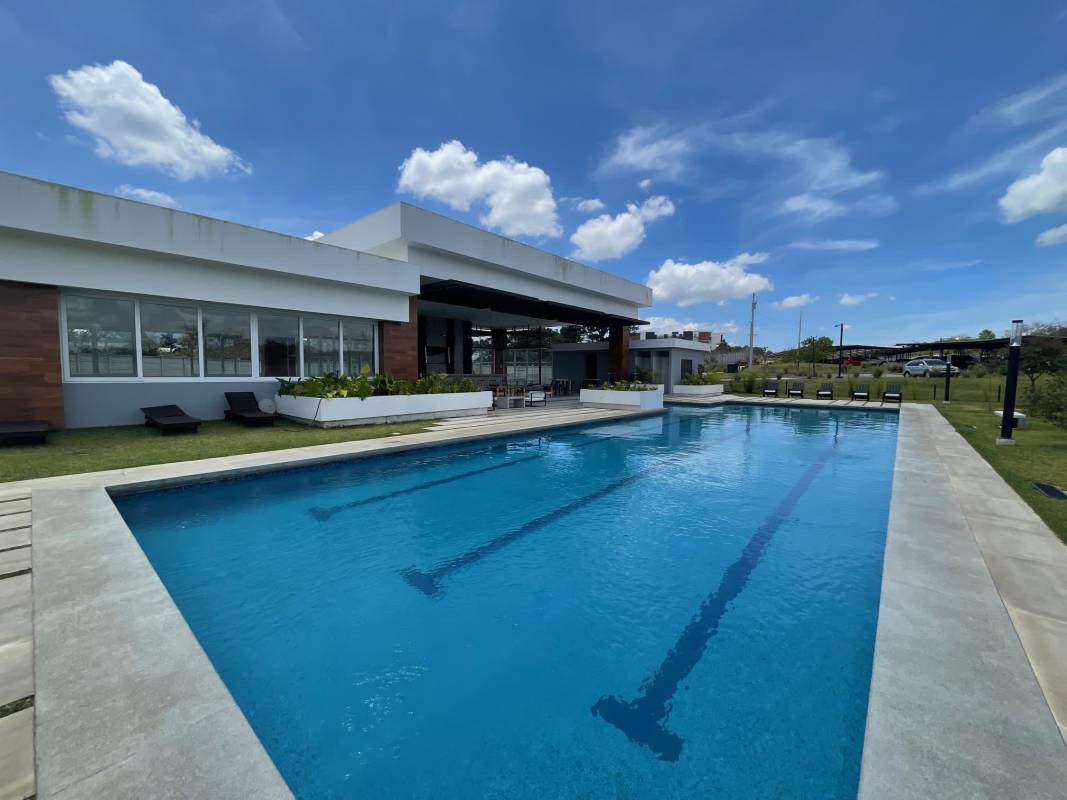 Vendo apartamento en Zona 16   REMATE BANCARIO | 3 Recamaras por 1150000.00 en Zona 16