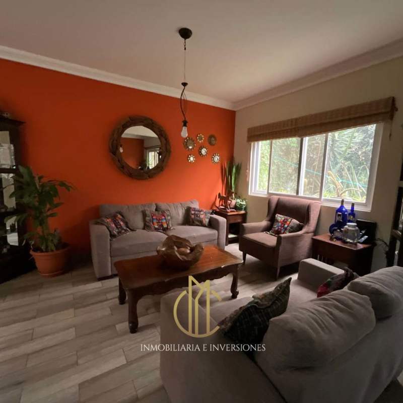 CASA EN RESIDENCIAL VISTA AL VALLE, SAN CRISTÓBAL | 3 Recamaras por 1450000.00 en Zona 8