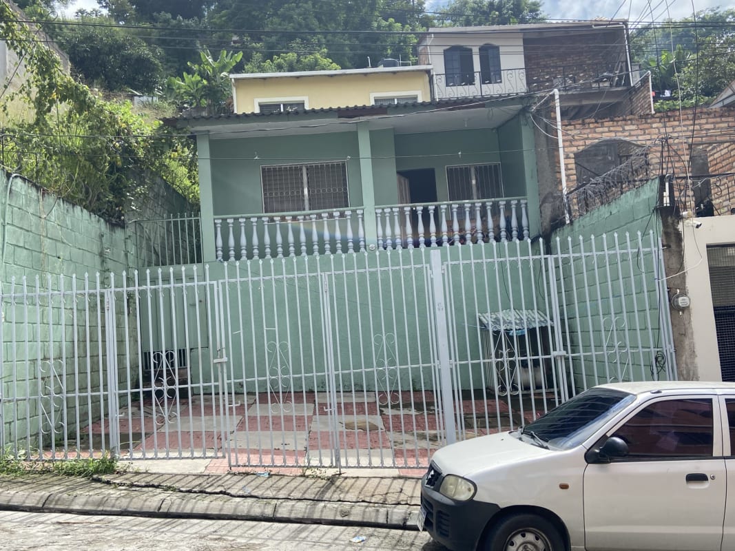 Houses in Tegucigalpa For Sale SALE OF HOUSE MORE RESIDENTIAL LOMAS