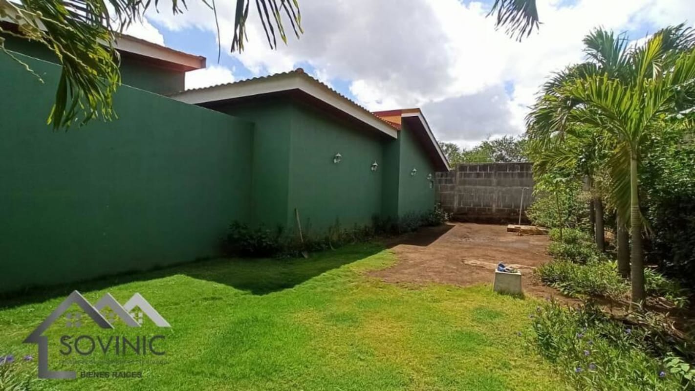 Se Venden Casa En Kilómetro 11½ Carretera Vieja León - acabados de Lujo