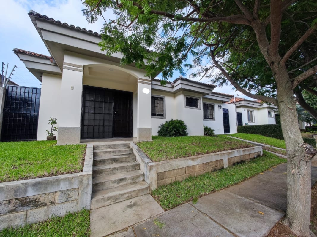 Casa De Renta En Republica Dominicana