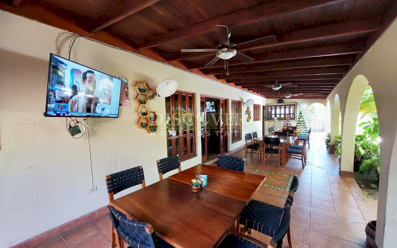 Houses in Villa Fontana For Sale SELL/RENTA HOUSE IN VILLA FONTANA