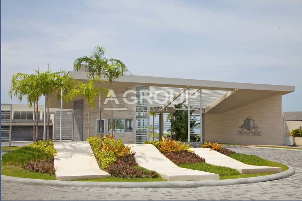 Se vende terreno en Ocean Reef - Punta Pacifica