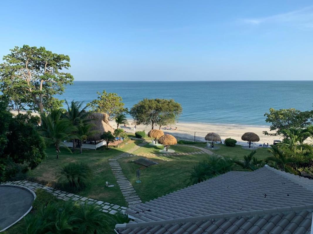Simple Apart En Costa Del Este Frente Al Mar with Luxury Interior Design