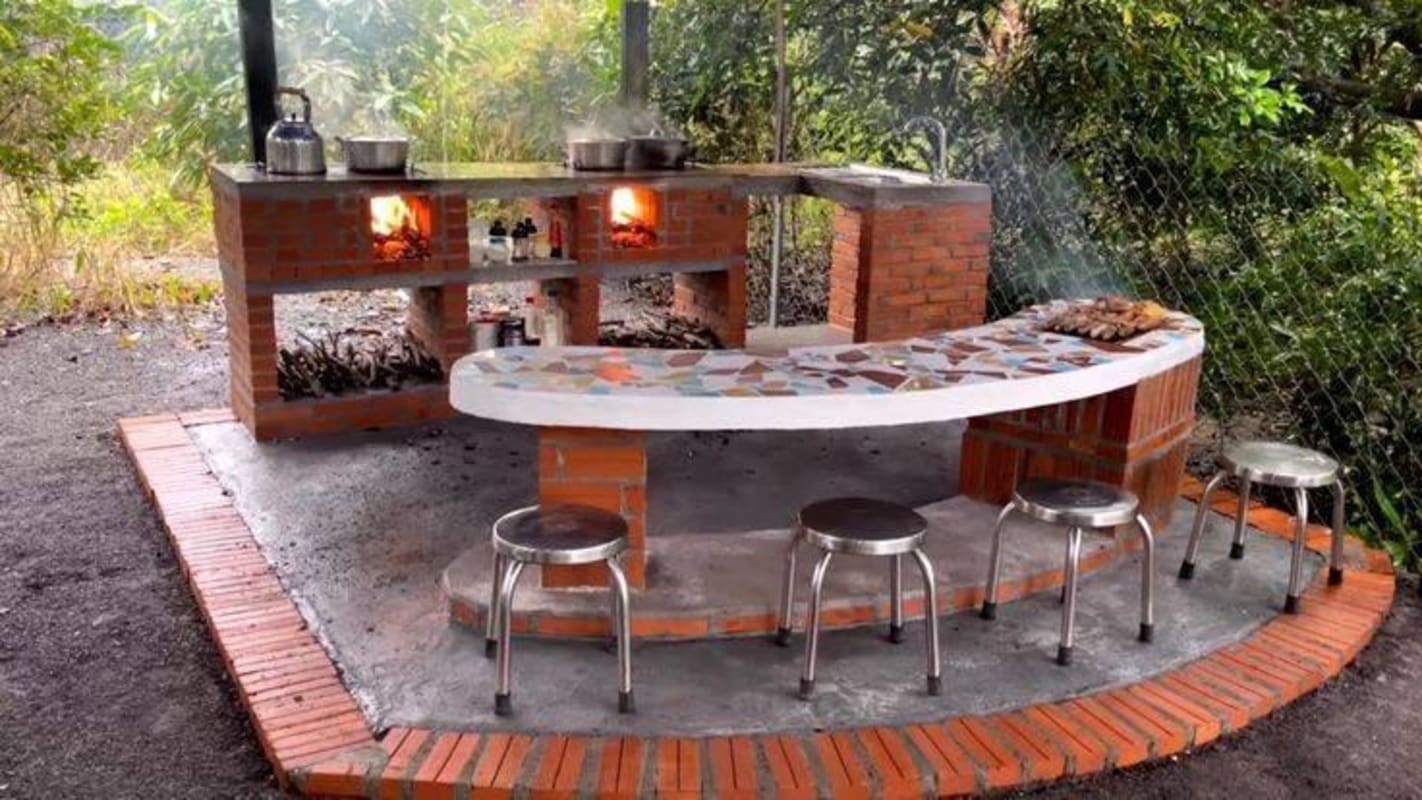 For Sale Pizza Ovens, Fireplaces, Grills, Gazebos Pergolas Epoxy Resin, We Paint Your Home...
