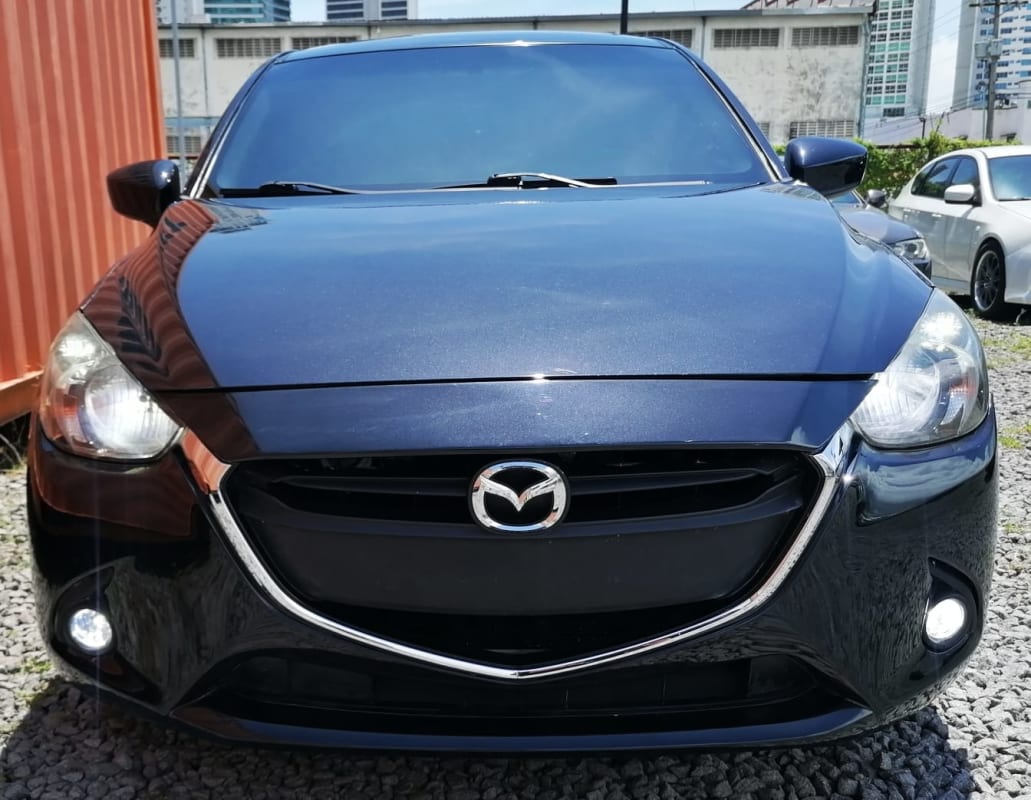 Mazda 2 2017 Automatico