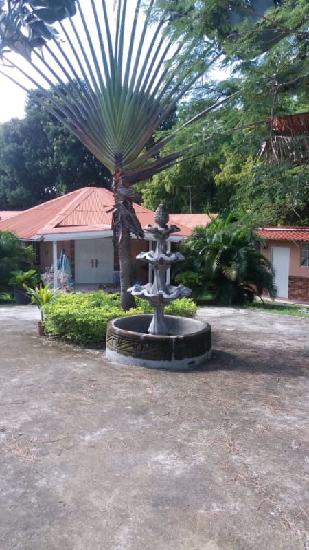 Vendo hermosa casa en Coronado 600K. VA