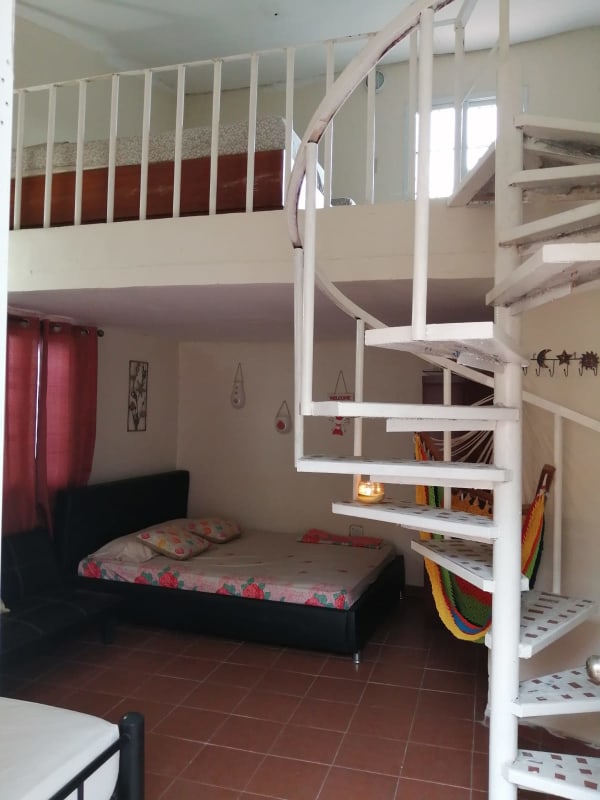 Vendo hermosa casa en Coronado 600K. VA