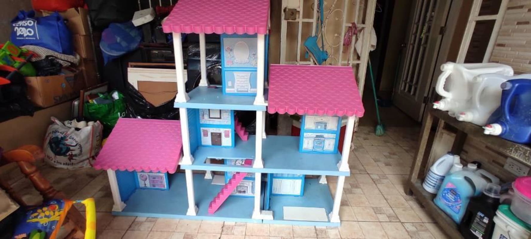 Casas de barbie hotsell usadas en venta