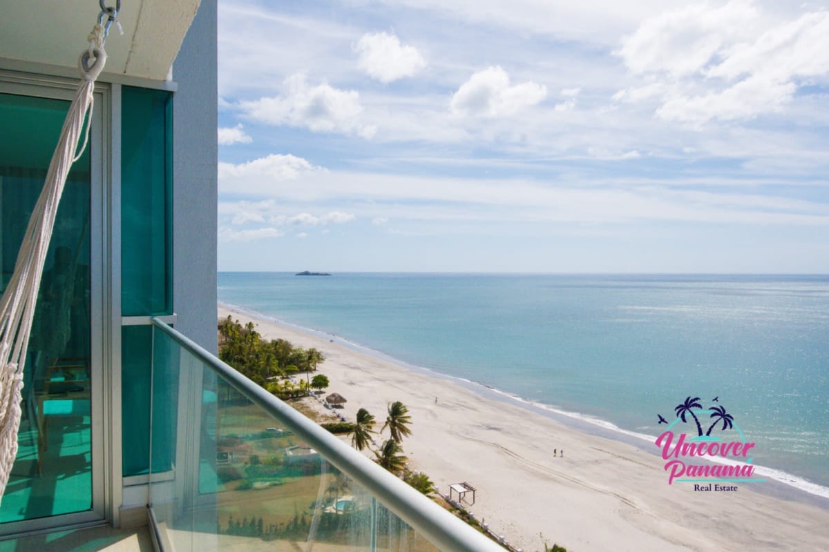 For rent two-bedroom beachfront apartment in Lighthouse, Playa Blanca.
