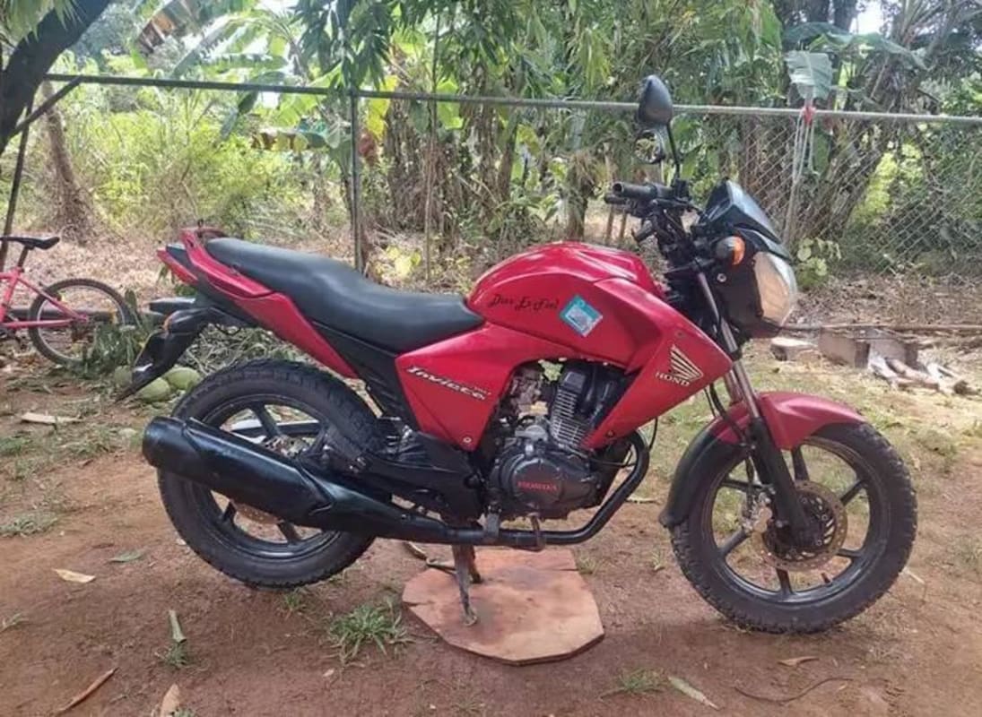 Motorcycles Honda Invicta Cb 150 Panama 2012 Honda Invicta Cb150