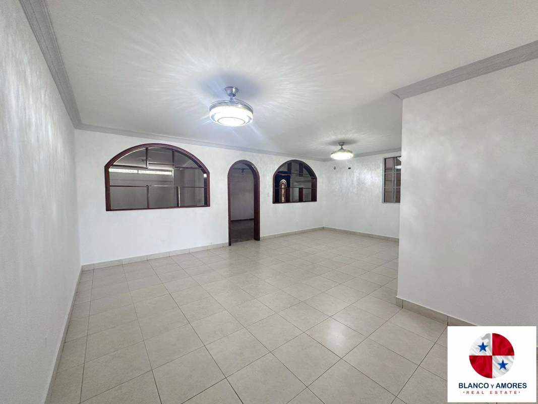 Houses for rent in Condado del Rey HOUSE RENTAL IN DORADO LAKE