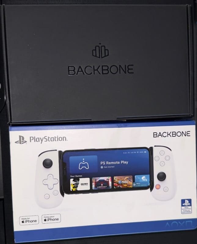 Amazon.co.jp: BACKBONE One (Lightning) - PlayStation Edition