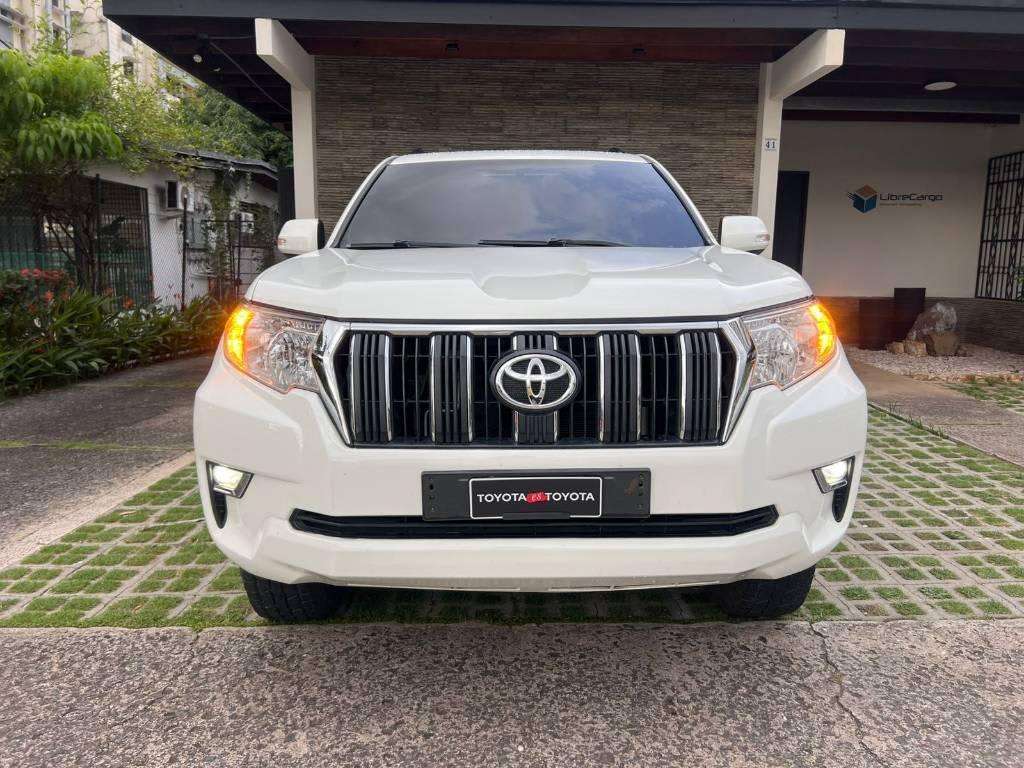 Toyota Land Cruiser Prado 2018 192000 km Diesel Automática en Vista ...