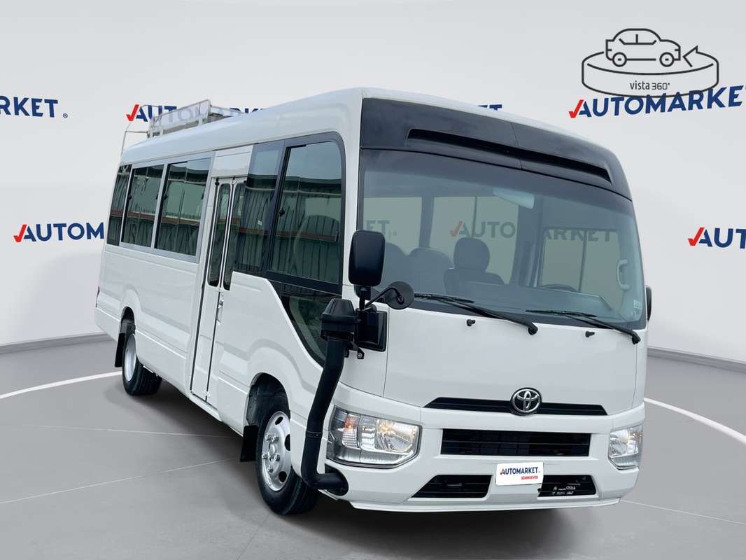 Toyota Coaster 2023 99904 km Diesel Manual en Tumba Muerto | TOYOTA ...