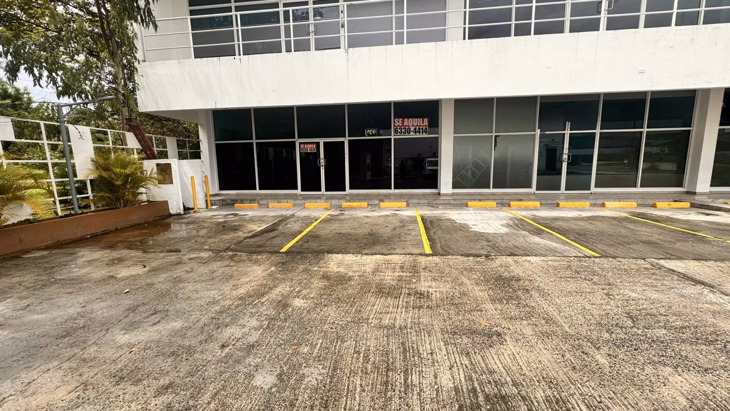 Alquiler de Local comercias en el centro de condado | espacios por USD ...