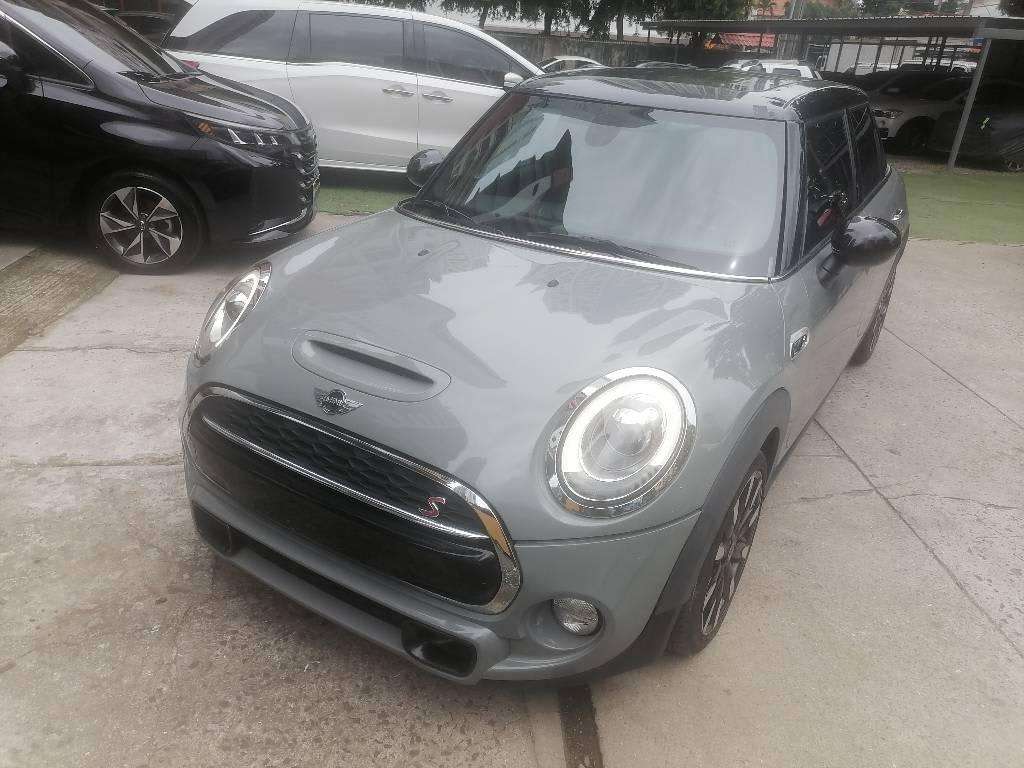 MINI Cooper 2017 58000 km Gasolina Automática en Coco del Mar | MINI ...