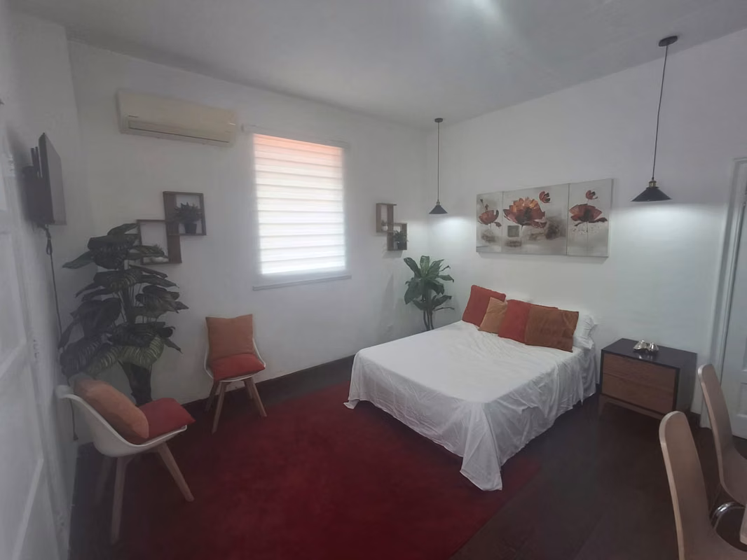 SE ALQUILA ESTUDIO CON EXCELENTE PRECIO Y UBICACIÓN!!!