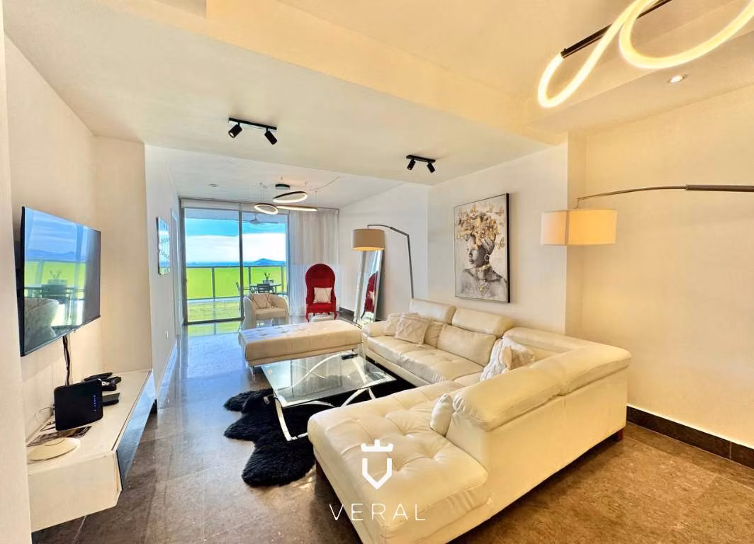 Venta de apartamento en Avenida Balboa - PH Yoo Panamá & Arts Tower (MM)