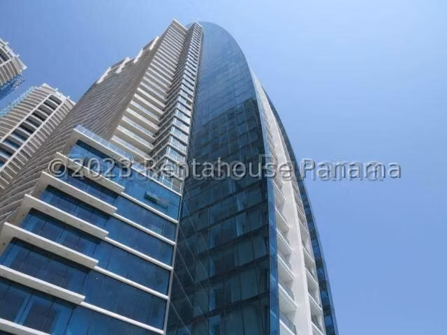 ALQUILER DE APARTAMENTO EN GRAND TOWER PUNTA PACIFICA HQ