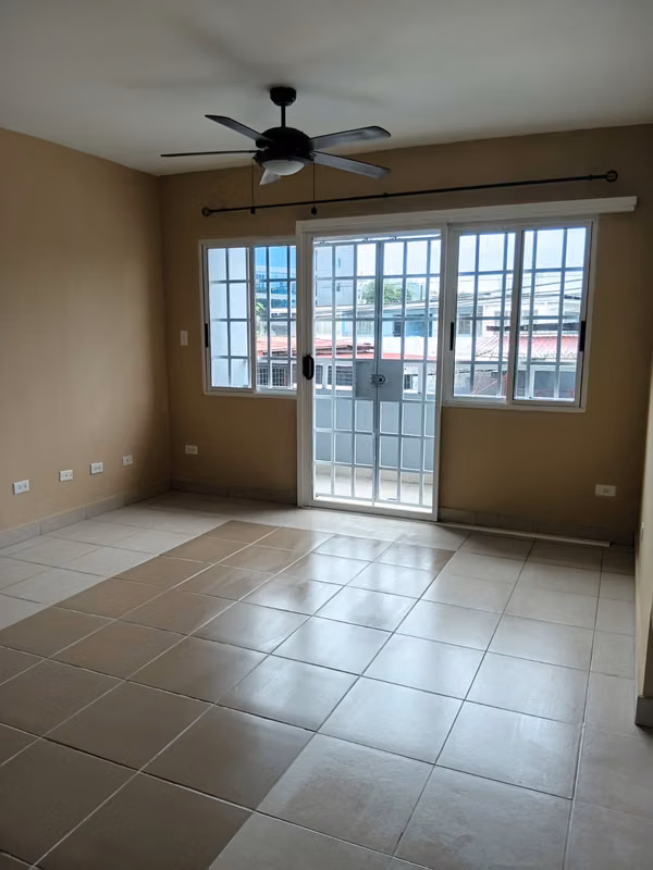 Betania | El Ingenio| Apartamento en alquiler | Vacío | Cerca de Estación del Metro